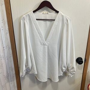 Altar'd State White V-Neck Balloon Sleeve Blouse
